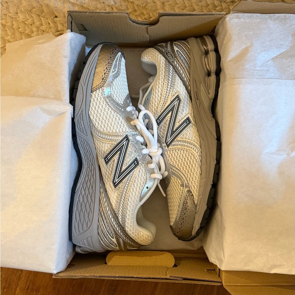 New Balance 860v2 Silver NEW